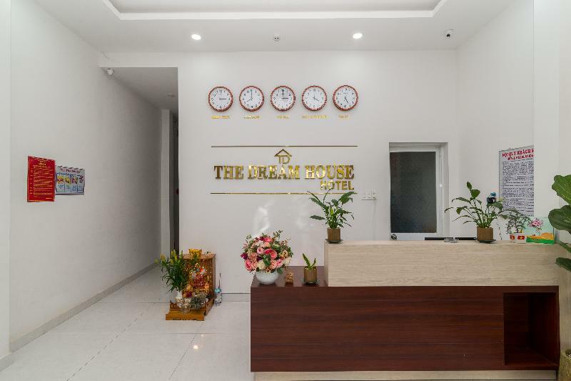 ホテル The Dream House ニャチャン エクステリア 写真